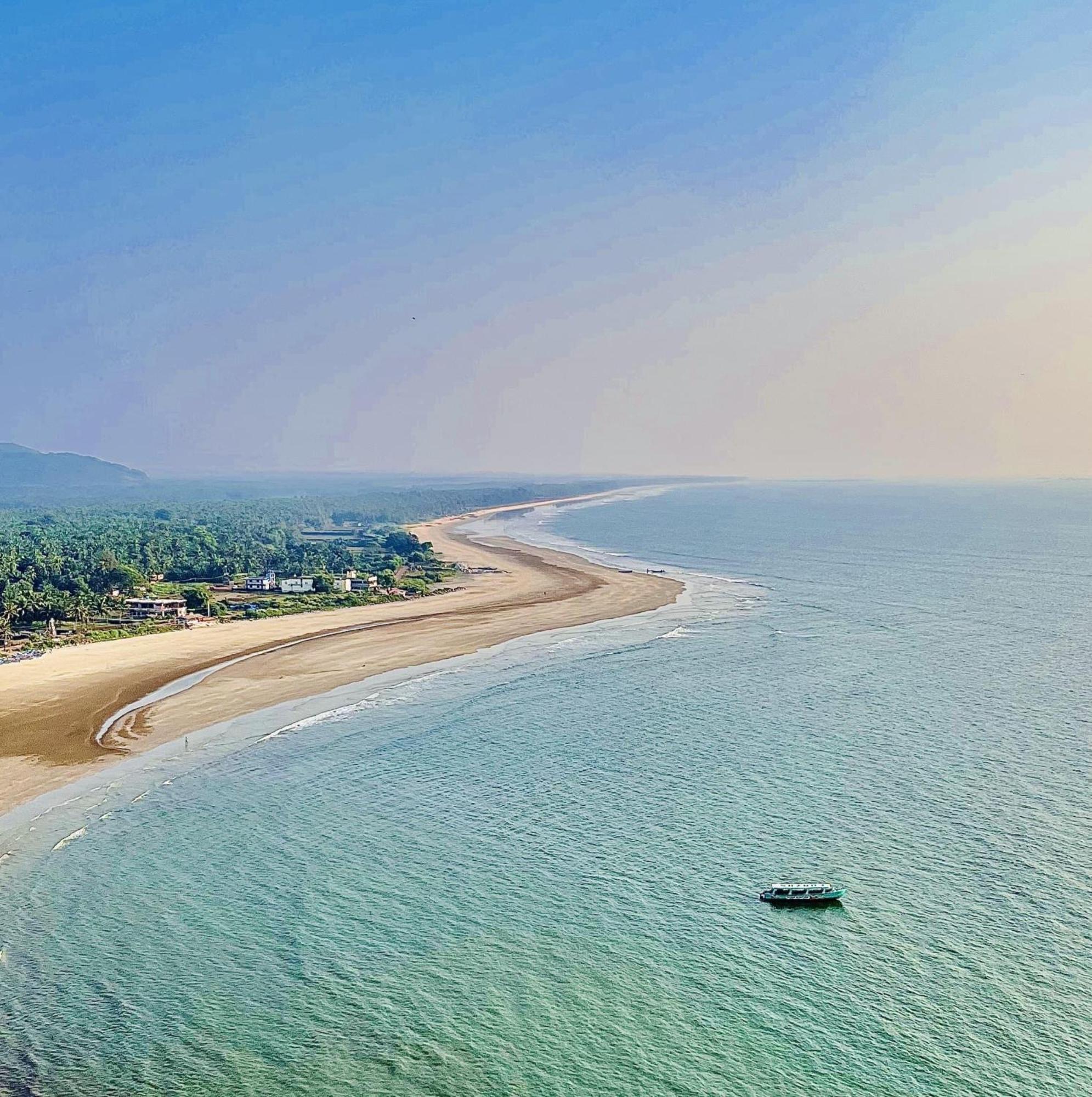 Yash-Deep 100 Meter Calangute Beach Walking Exterior foto